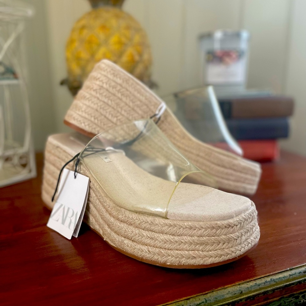 NWT Zara platform wedge sandals with vinyl strap. Perfect for spring/summer.